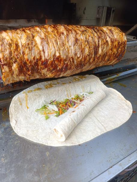 Toplu Yemek Organizasyonlarında Profesyonel Catering'in Önemi